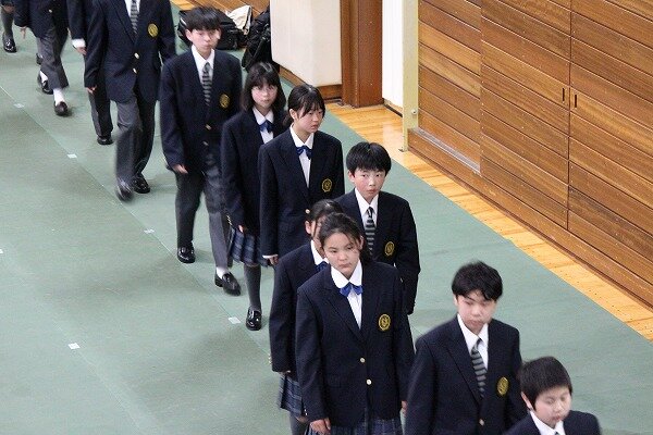 東京成徳中学】令和6年度 入学式 | ニュース | 東京成徳大学